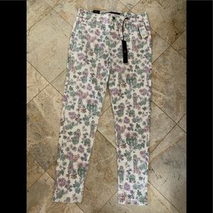 NWT Truth + Theory Women Skinny Super Soft Stretch Floral Jeans Size 10